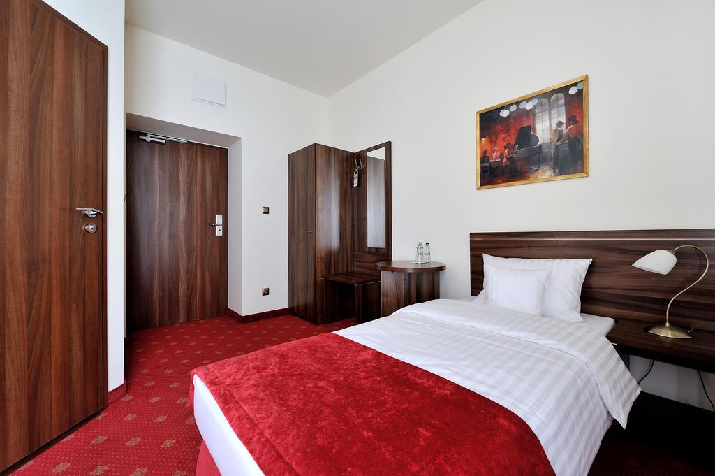 Hotel Centrum Sosnowiec Cameră foto