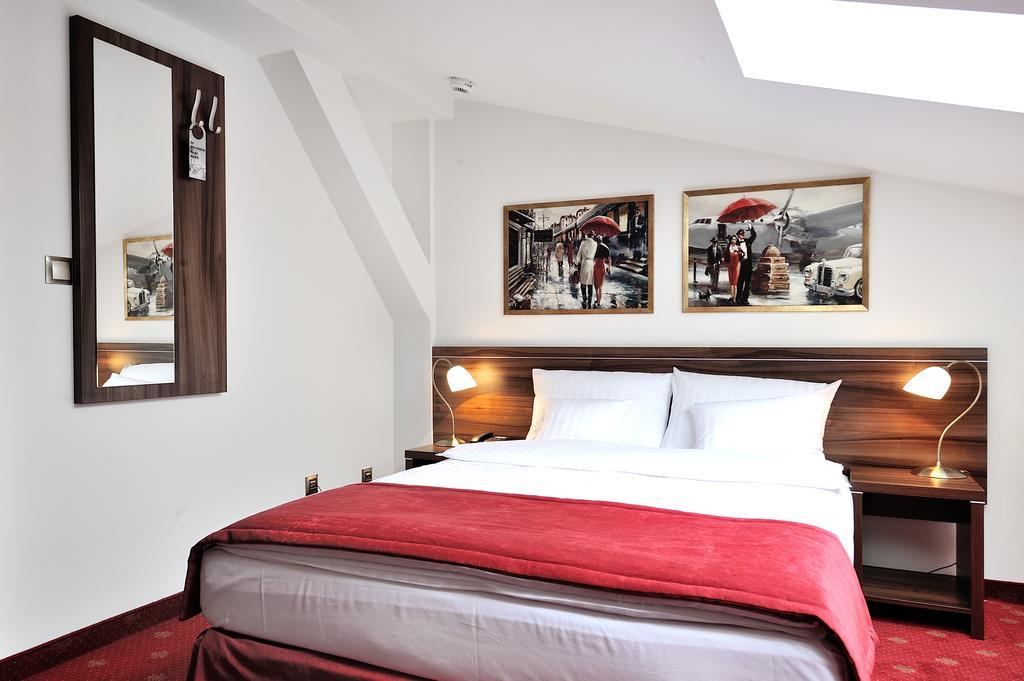 Hotel Centrum Sosnowiec Cameră foto