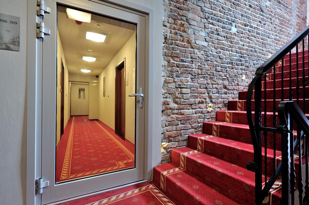 Hotel Centrum Sosnowiec Exterior foto
