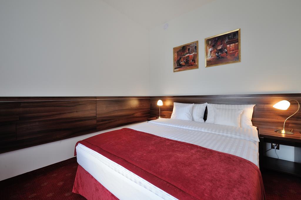 Hotel Centrum Sosnowiec Cameră foto